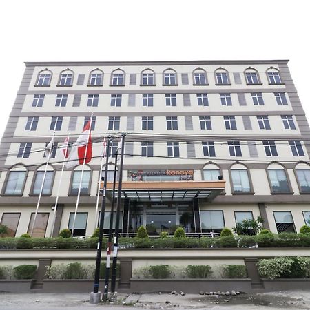 Grand Kanaya Hotel Medan Extérieur photo