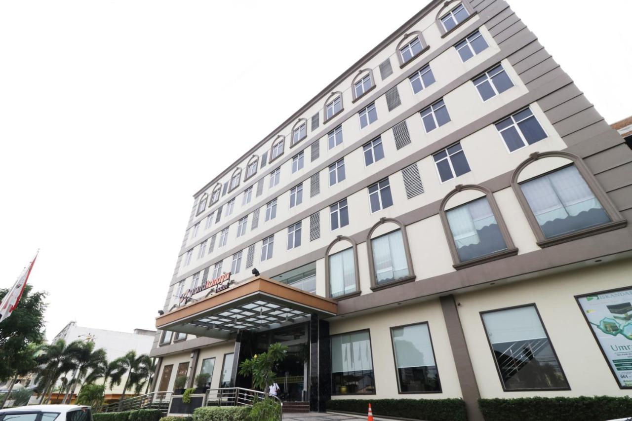 Grand Kanaya Hotel Medan Extérieur photo